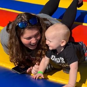 Meet your Posher, Amanda